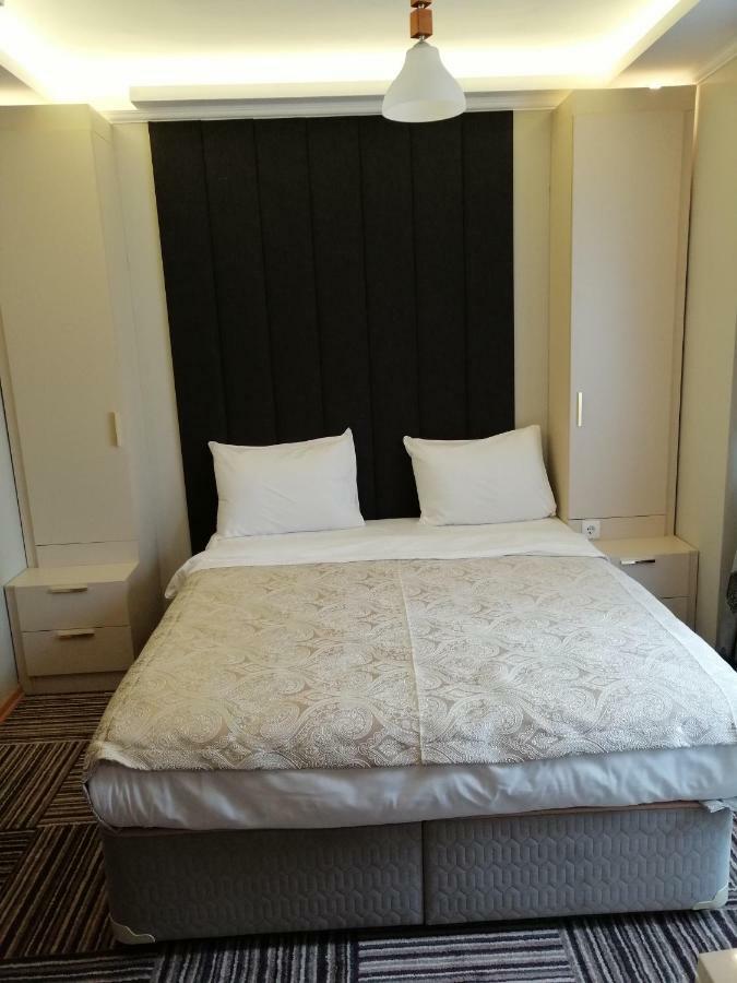 Alya Suite Rezidans ทรับซอน ภายนอก รูปภาพ