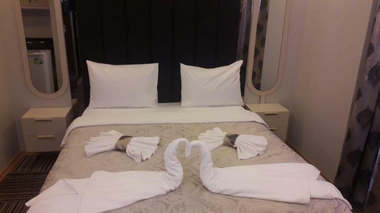 Alya Suite Rezidans ทรับซอน ภายนอก รูปภาพ
